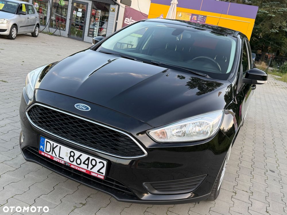 Ford Focus - 36