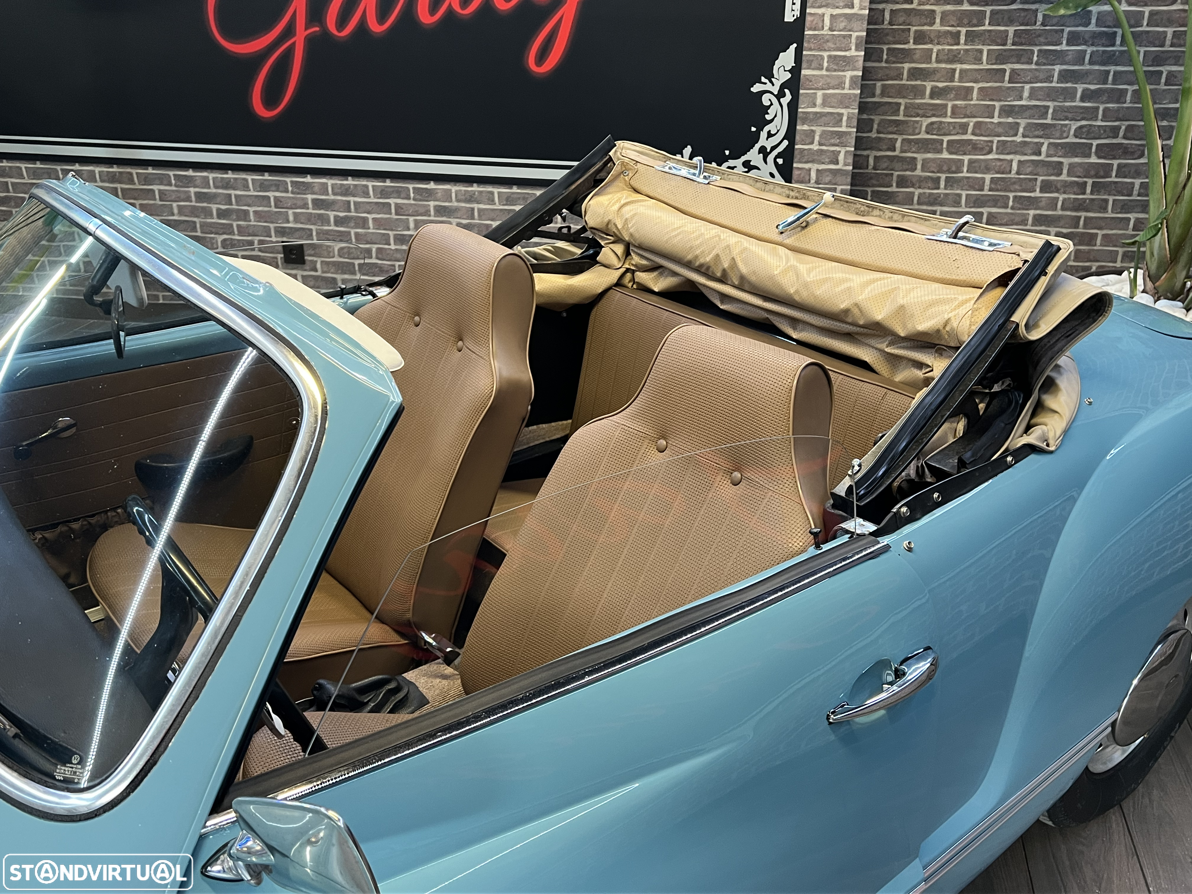 VW Karmann Ghia - 11