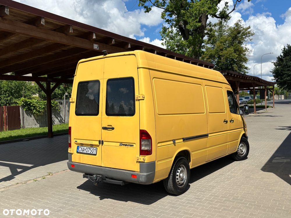 Mercedes-Benz 311 CDI - 4