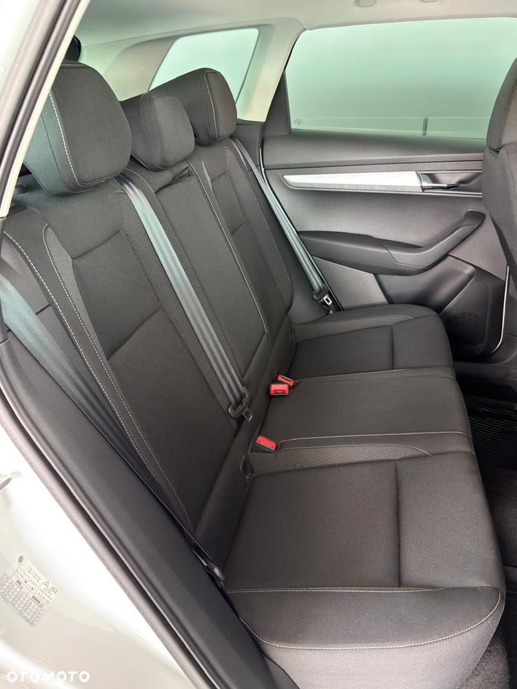 Skoda Karoq ver-1-5-tsi-act-selection-dsg - 12