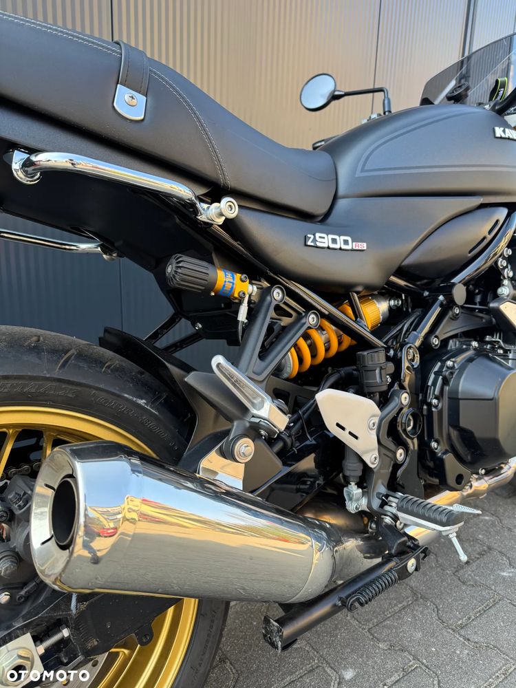 Kawasaki Z 900 RS - 14