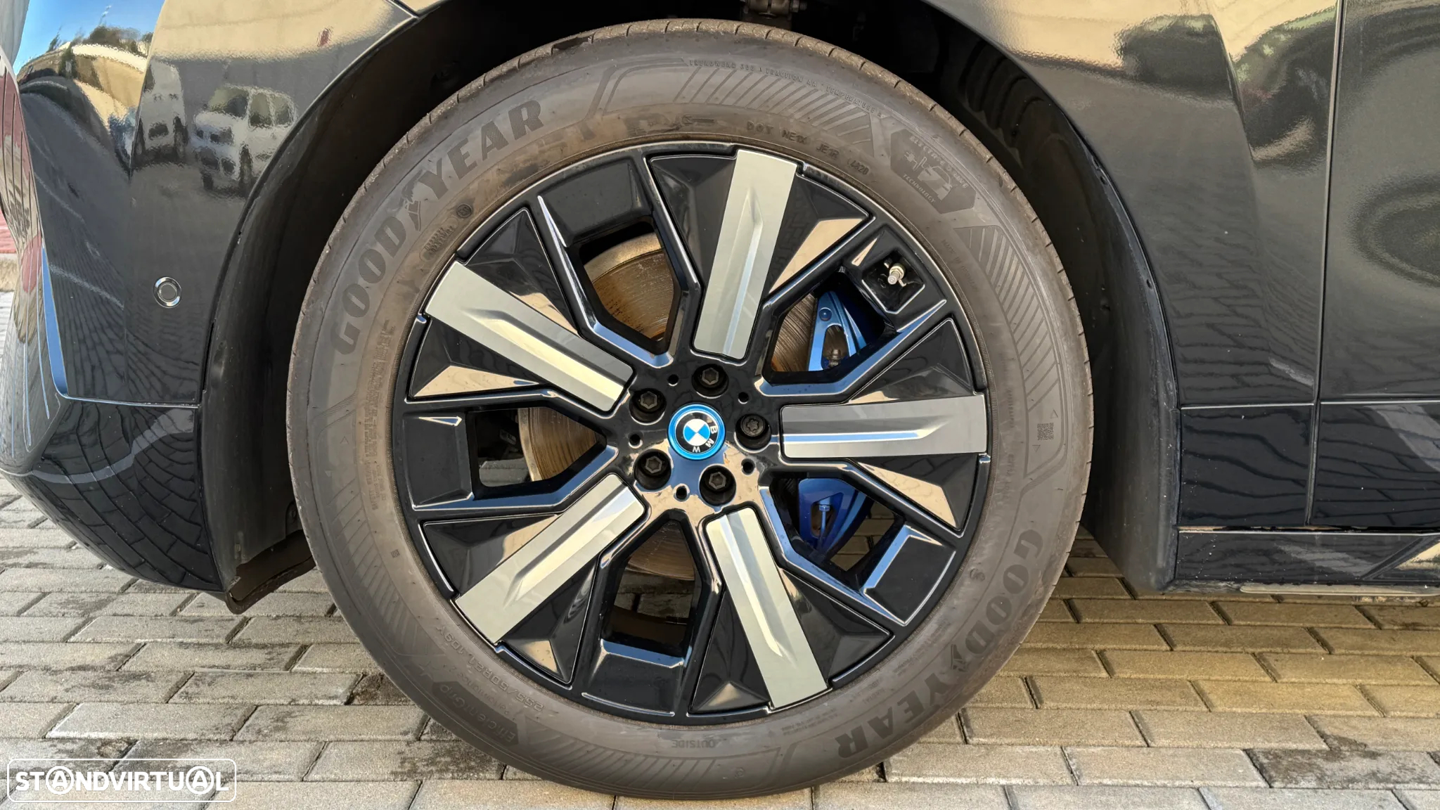 BMW iX xDrive 50 Pack Desportivo - 31