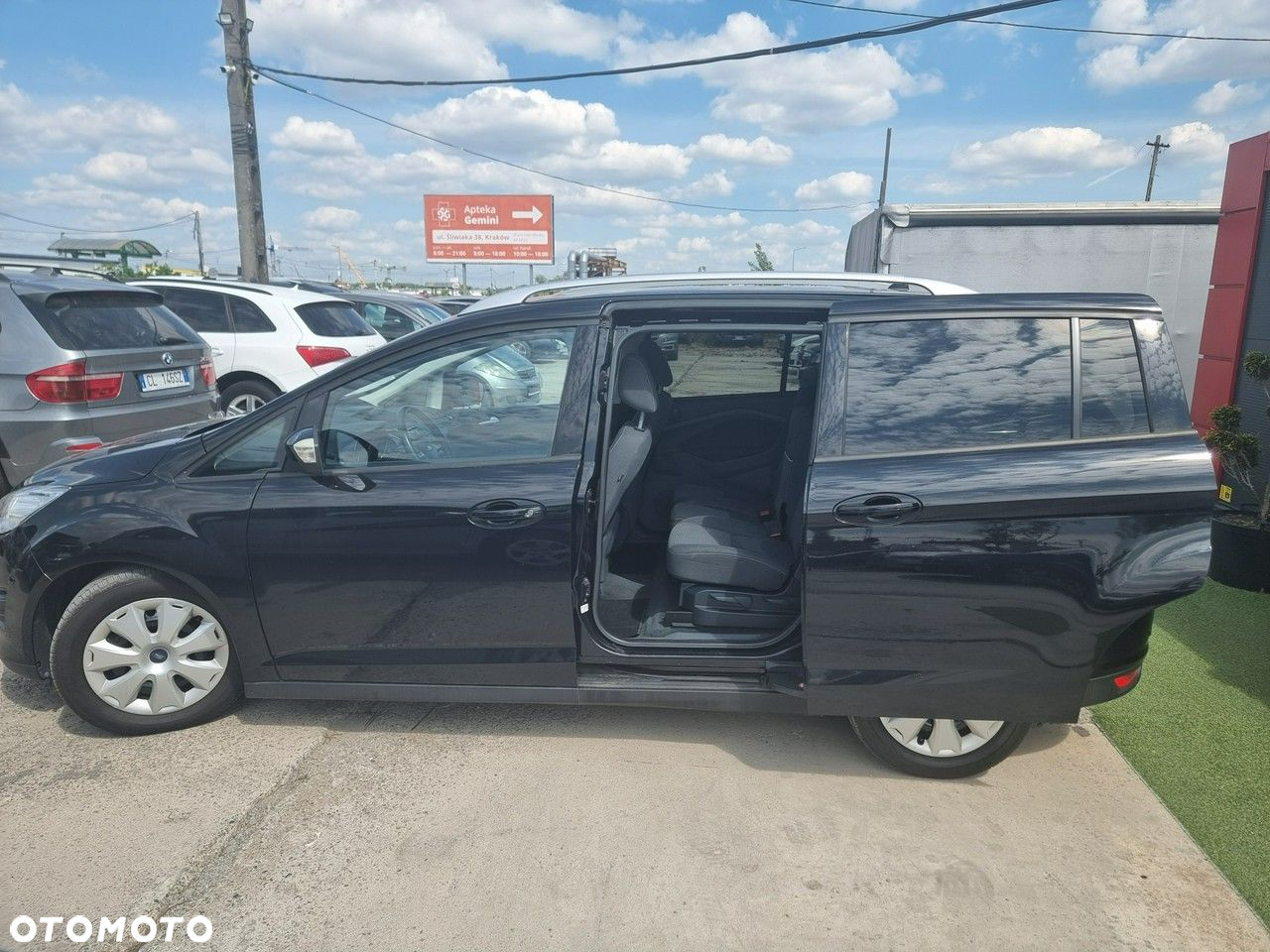 Ford Grand C-MAX - 13