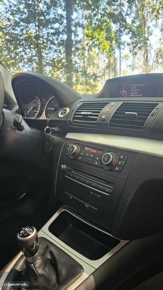 BMW 123 d Coupe - 10