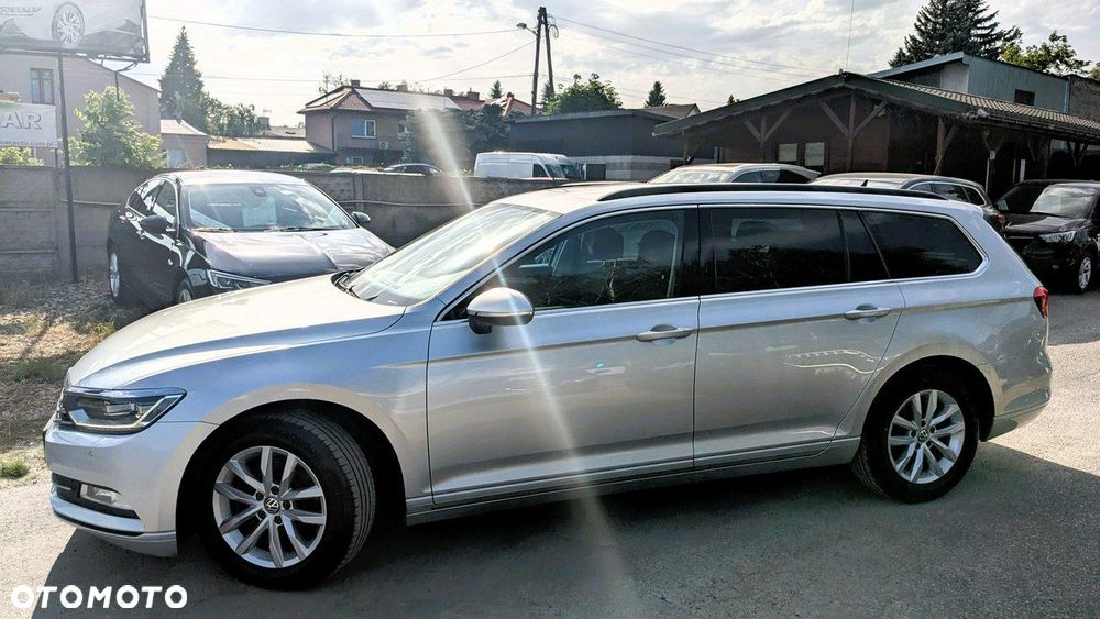 Volkswagen Passat - 3