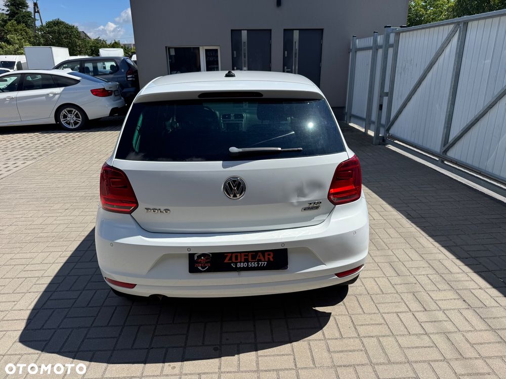 Volkswagen Polo 1.4 TDI (Blue Motion Technology) Comfortline - 4