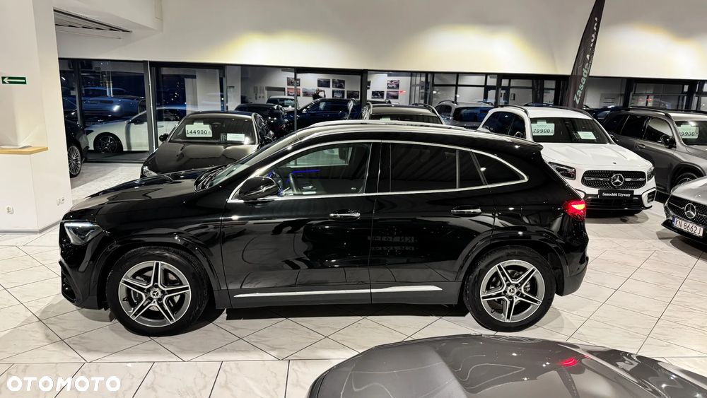 Mercedes-Benz GLA 200 AMG Line - 3