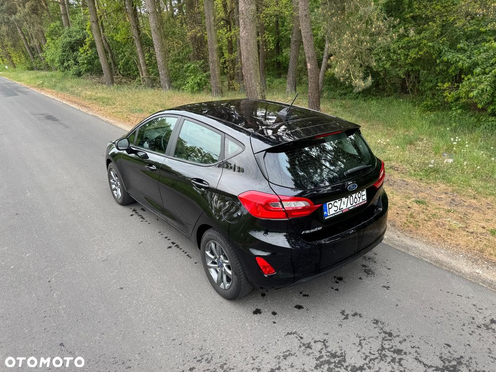 Ford Fiesta 1.0 EcoBoost S&S TITANIUM - 11