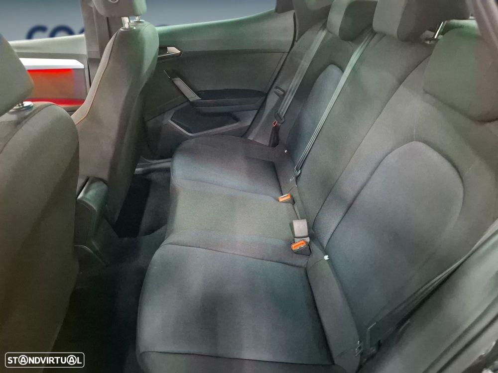 SEAT Arona 1.0 TSI FR - 14