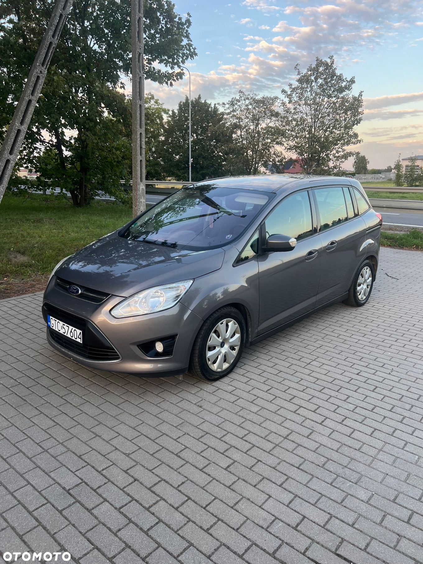 Ford Grand C-MAX 1.6 TDCi Titanium - 3