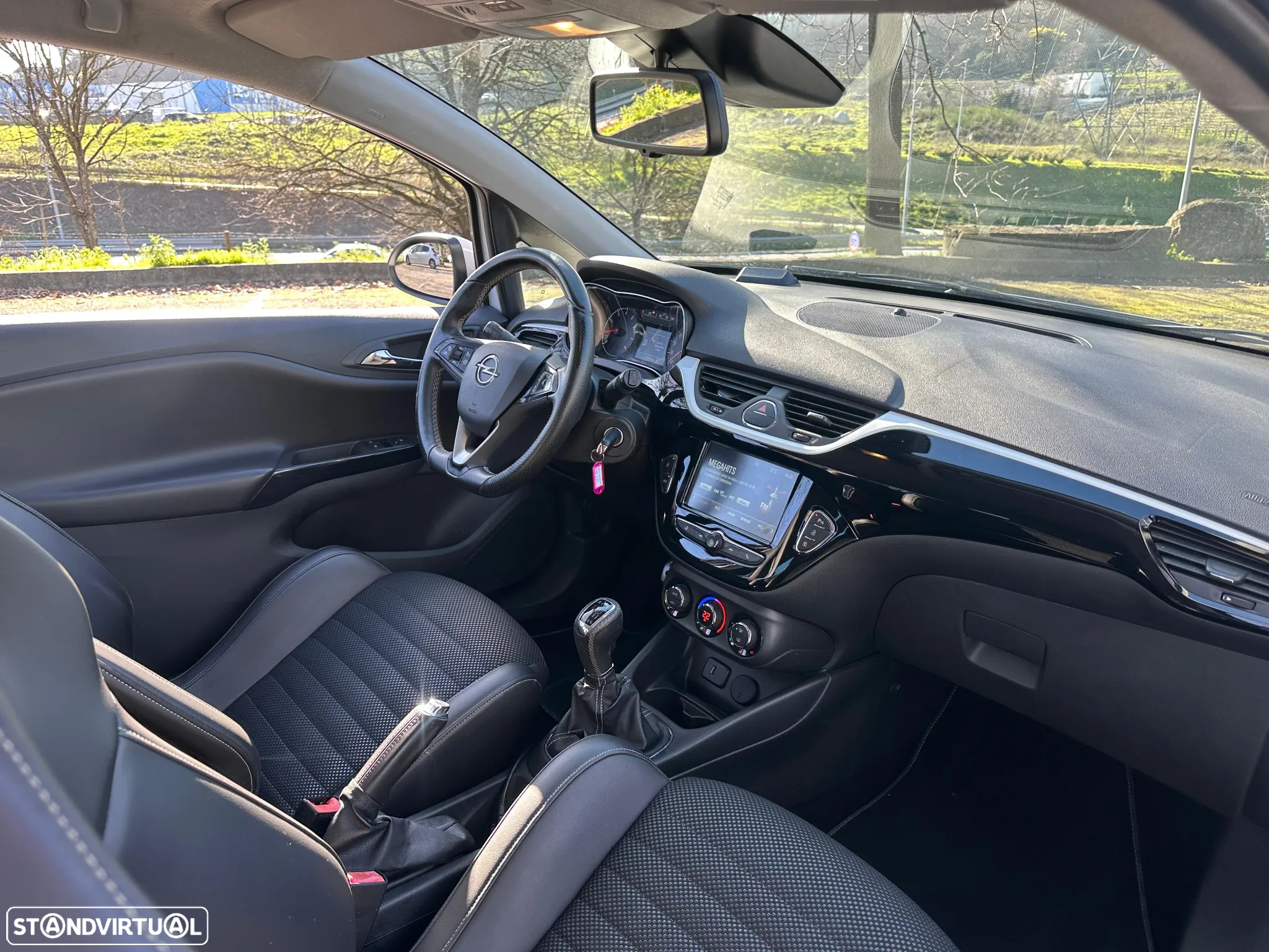 Opel Corsa 1.4 Turbo ecoFLEX S&S Color Edition - 22