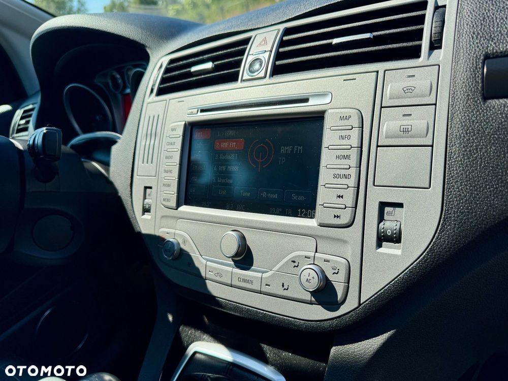 Ford Kuga 2.0 TDCi Individual - 28