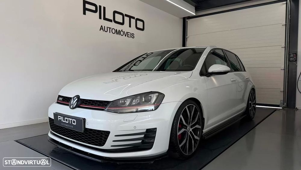 VW Golf GTI (BlueMotion ) DSG - 2