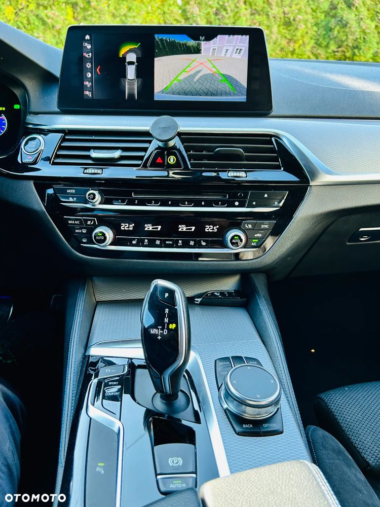 BMW Seria 5 520d xDrive M Sport sport - 16