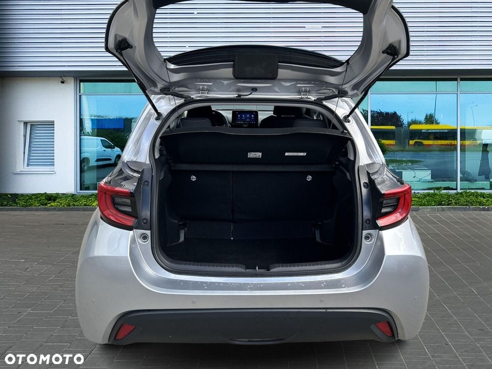 Toyota Yaris Hybrid 1.5 Style - 20