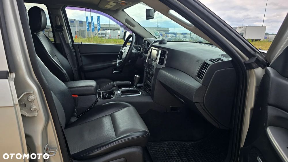 Jeep Grand Cherokee 3.7 4x4 Laredo - 13