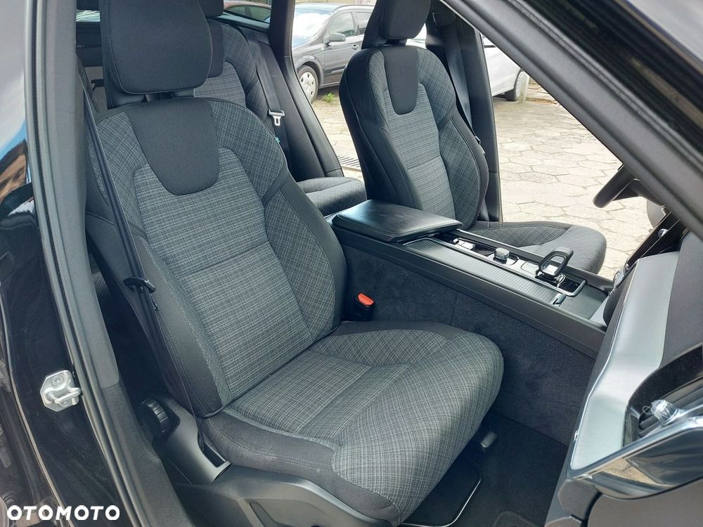 Volvo XC 60 - 21