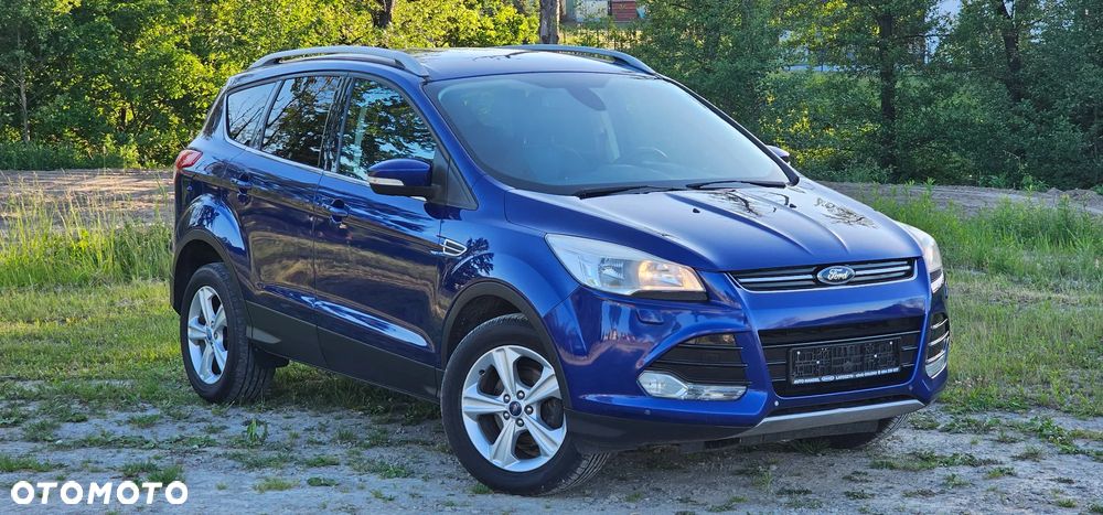 Ford Kuga 1.6 EcoBoost 2x4 Titanium - 3