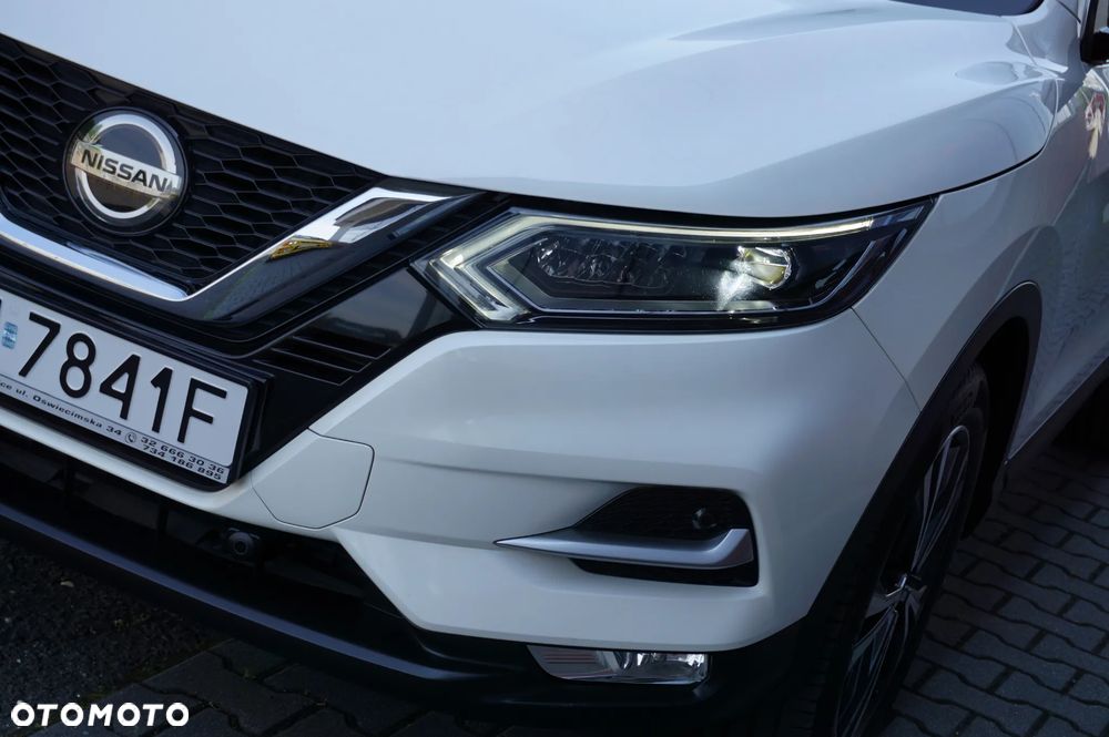 Nissan Qashqai 1.3 DIG-T N-Connecta - 14