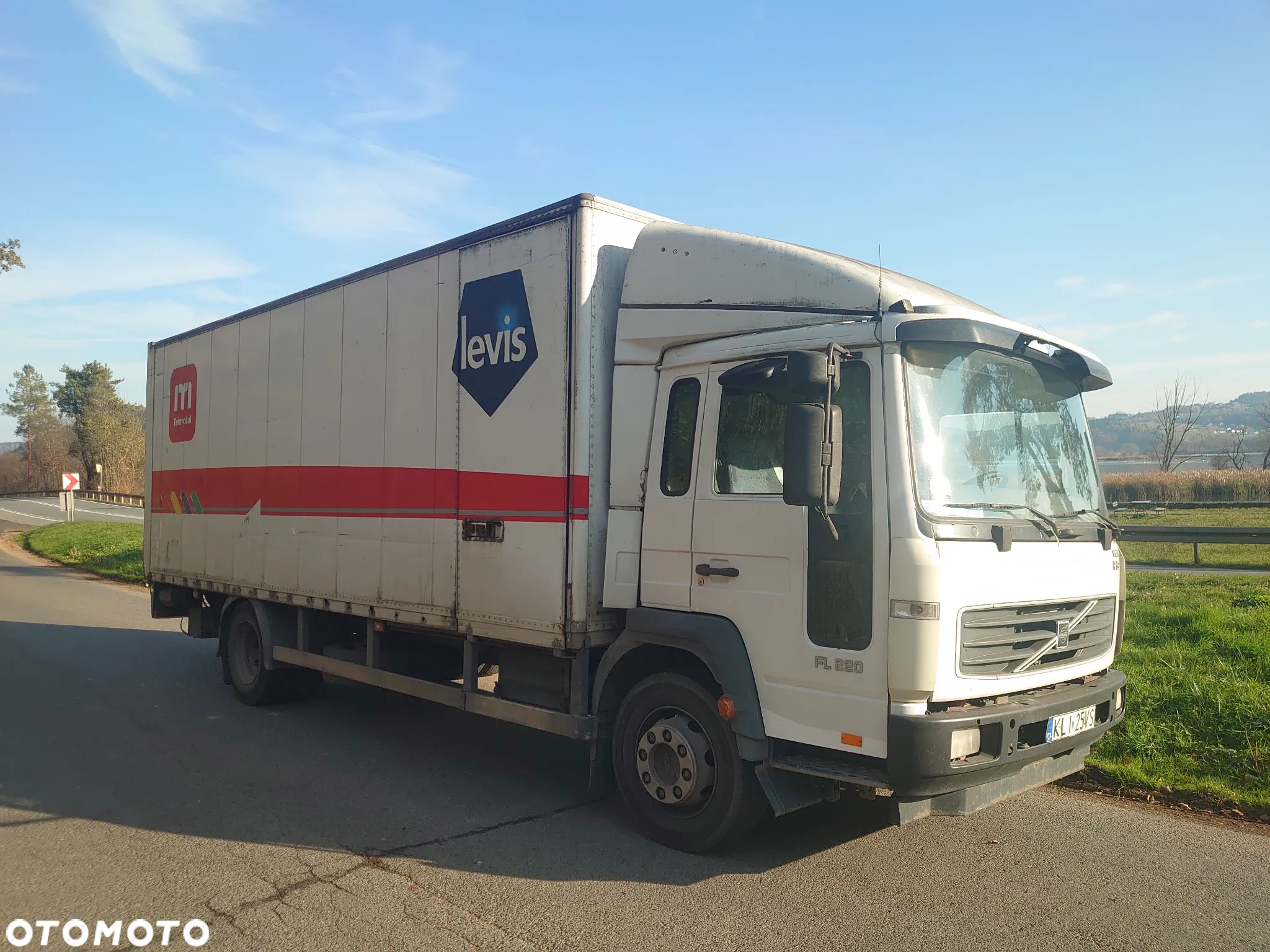 Volvo FL220 - 2