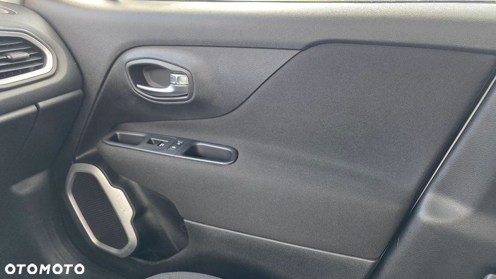 Jeep Renegade 1.4 MultiAir Longitude - 15