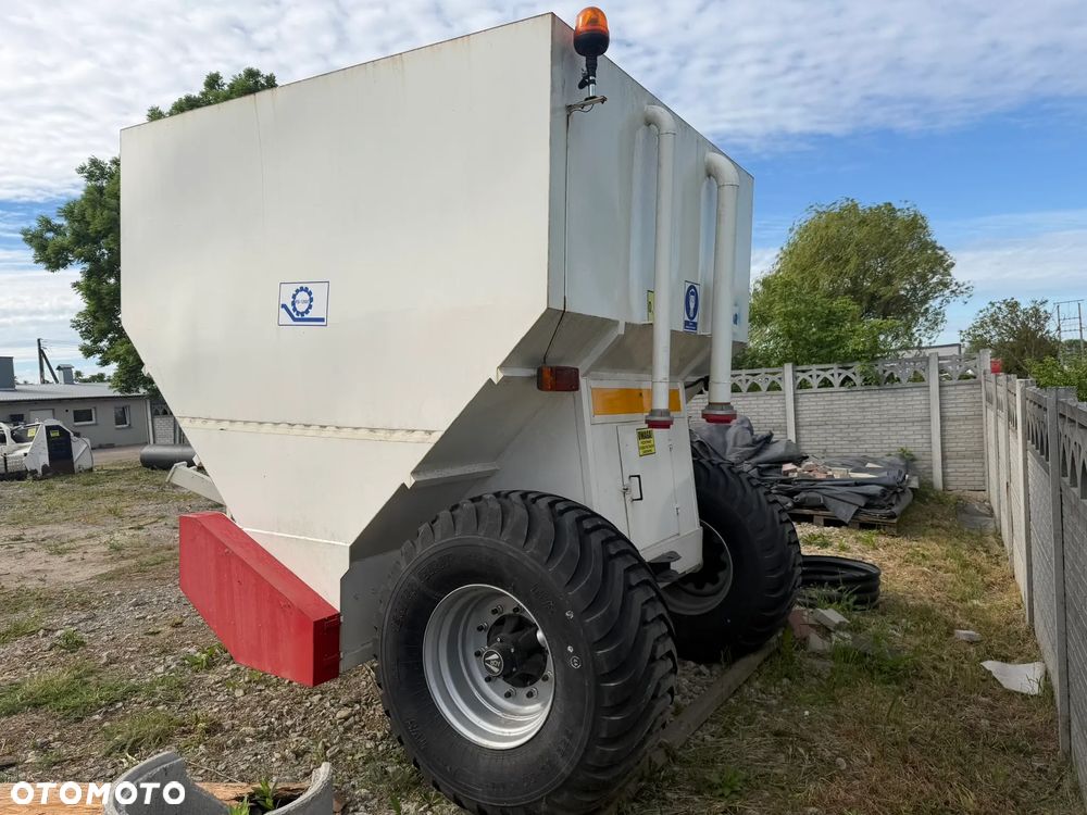TOZAMET RS-12000_rozsypywacz spoiw - 4