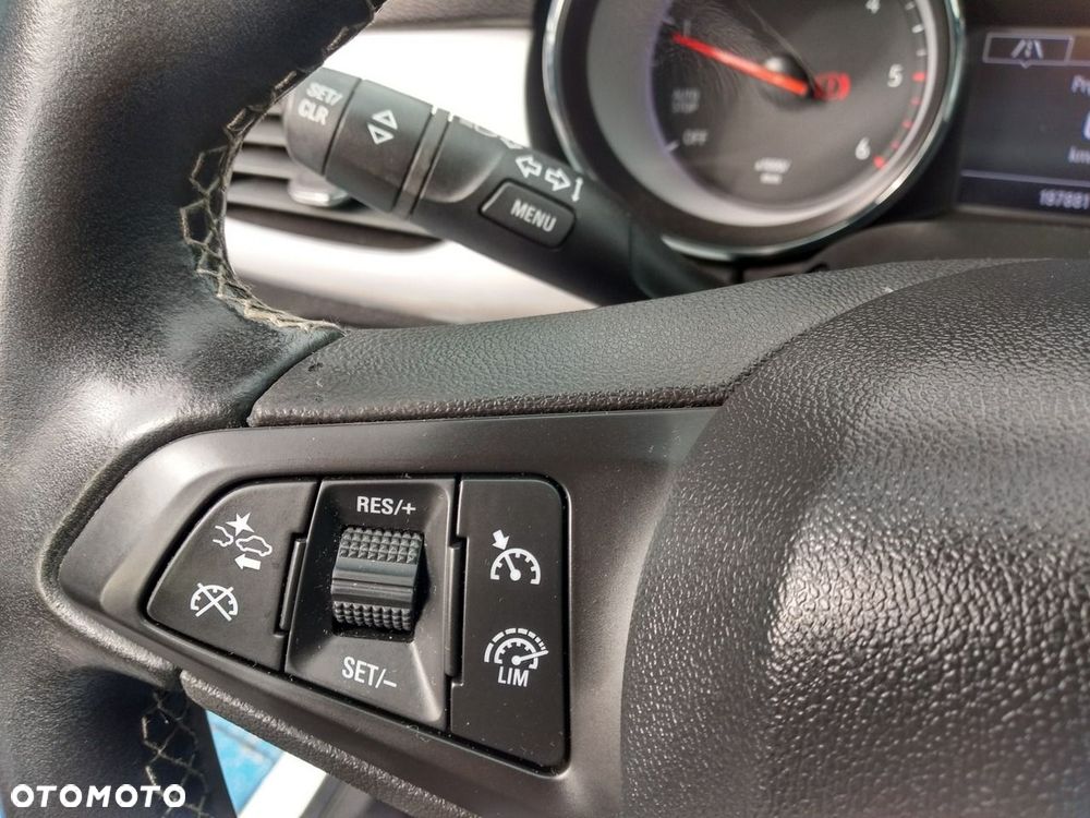 Opel Astra 2020