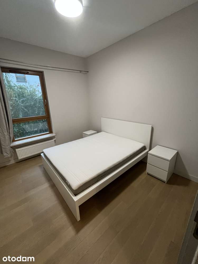 Mieszkanie (50m2) z ogródkiem i miejscem w garażu na Bielanach