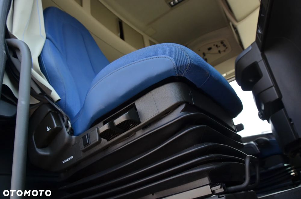 Volvo FH 5 NEW / VOITH! / EURO 6 / 2022r. / KLIMA P. /  FULL LED / ACC / NAVI / KAMERA / DE / 4521 - 16