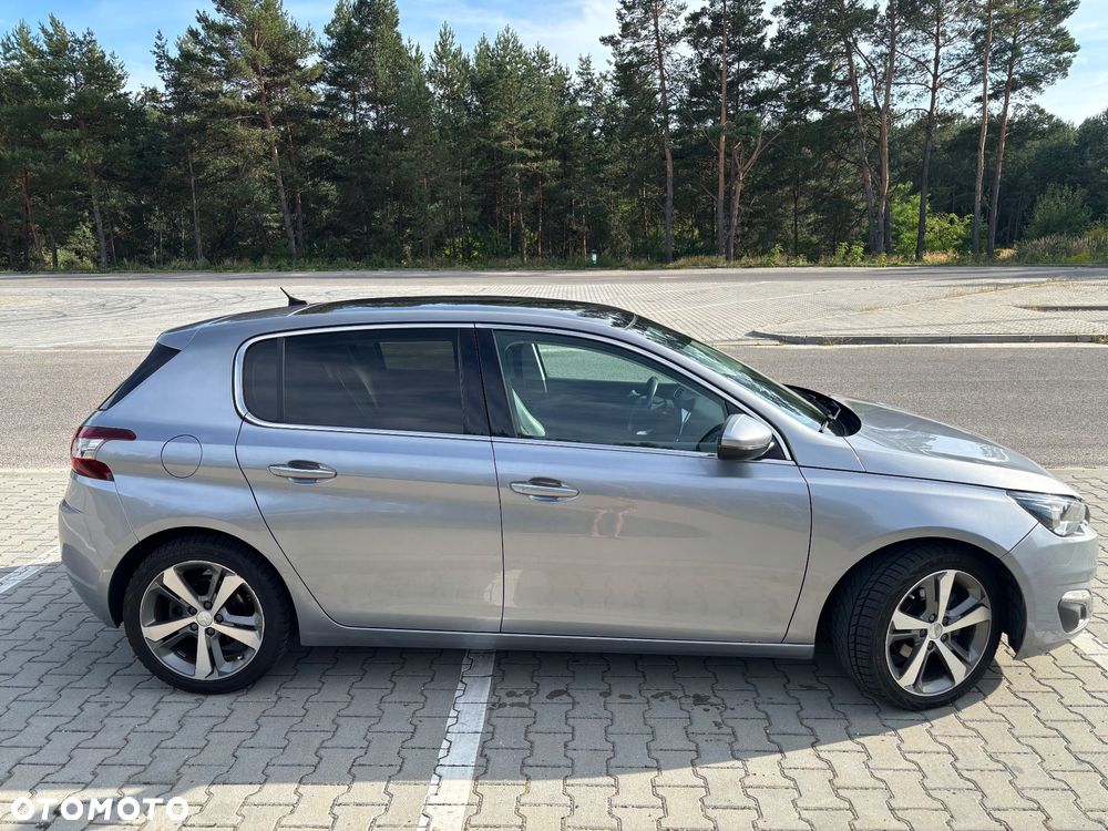 Peugeot 308 1.2 PureTech Allure S&S - 6