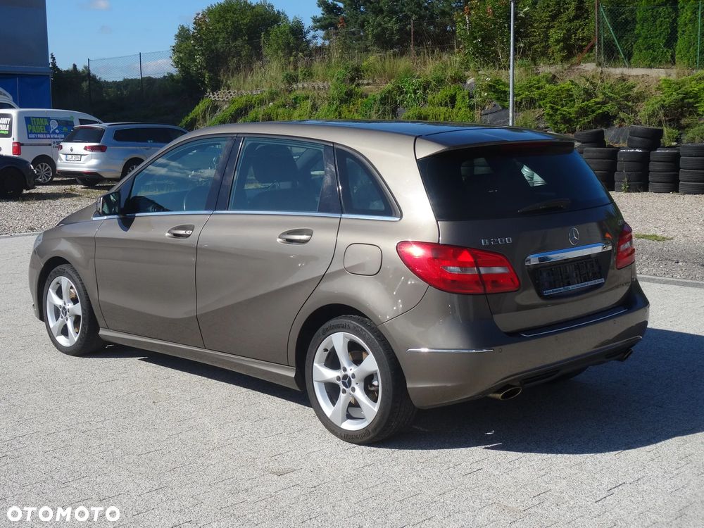 Mercedes-Benz Klasa B 200 CDI (BlueEFFICIENCY) - 9