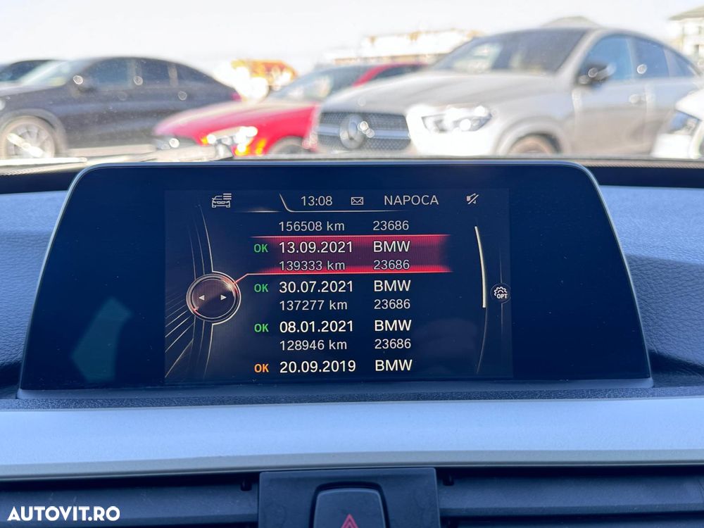 BMW Seria 3 318d Aut. - 39