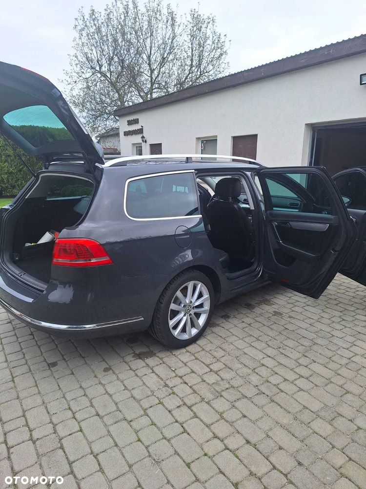 Volkswagen Passat Variant - 8