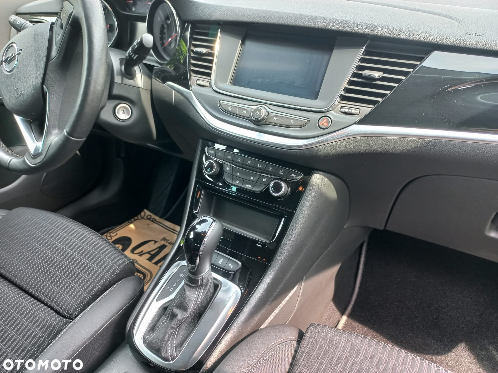 Opel Astra 1.4 Turbo Start/Stop Sports Tourer St Business Elegance - 13