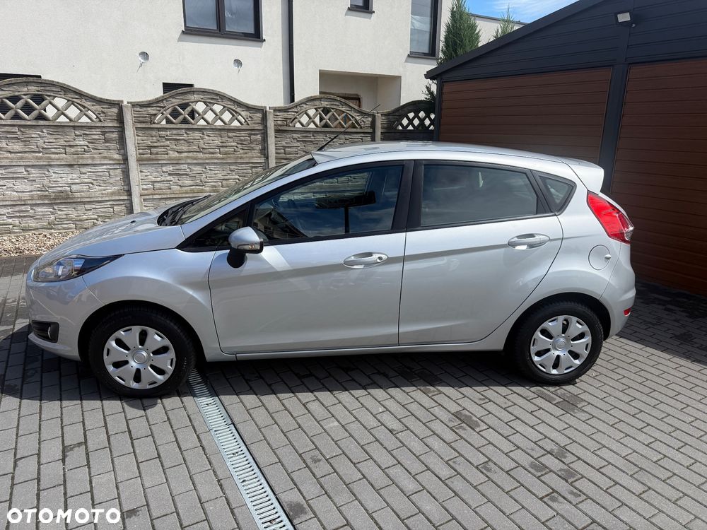Ford Fiesta - 2