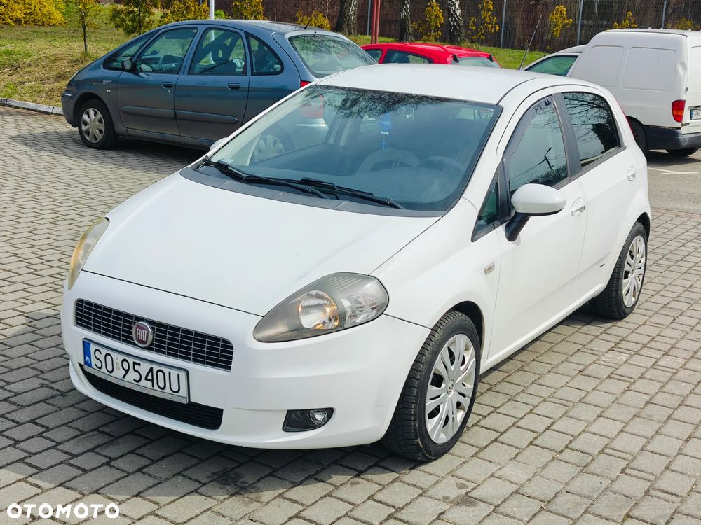 Fiat Grande Punto 1.4 8V Emotion - 17
