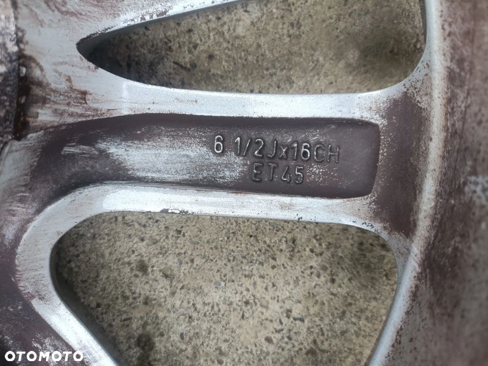 TOYOTA AURIS I 06-12 4 sztuki komplet felg alufelg 16'' ET 45 * - 15