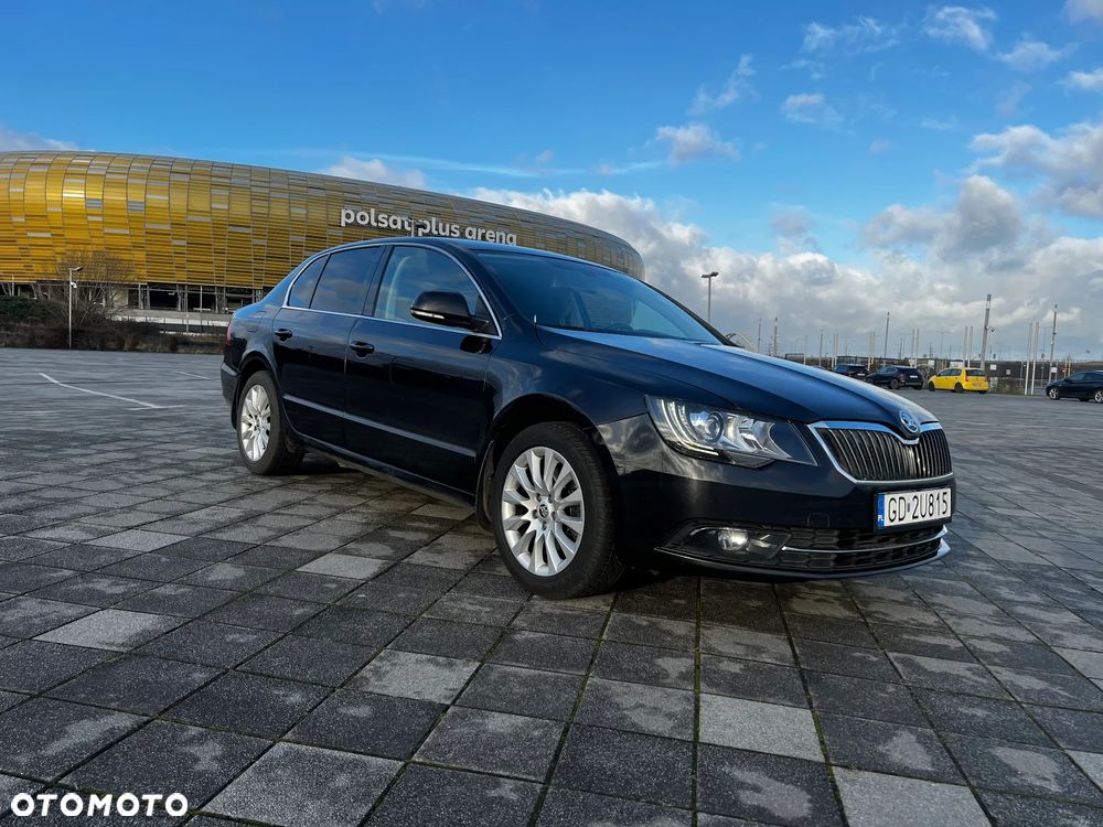 Skoda Superb 1.8 TSI DSG Ambition - 2