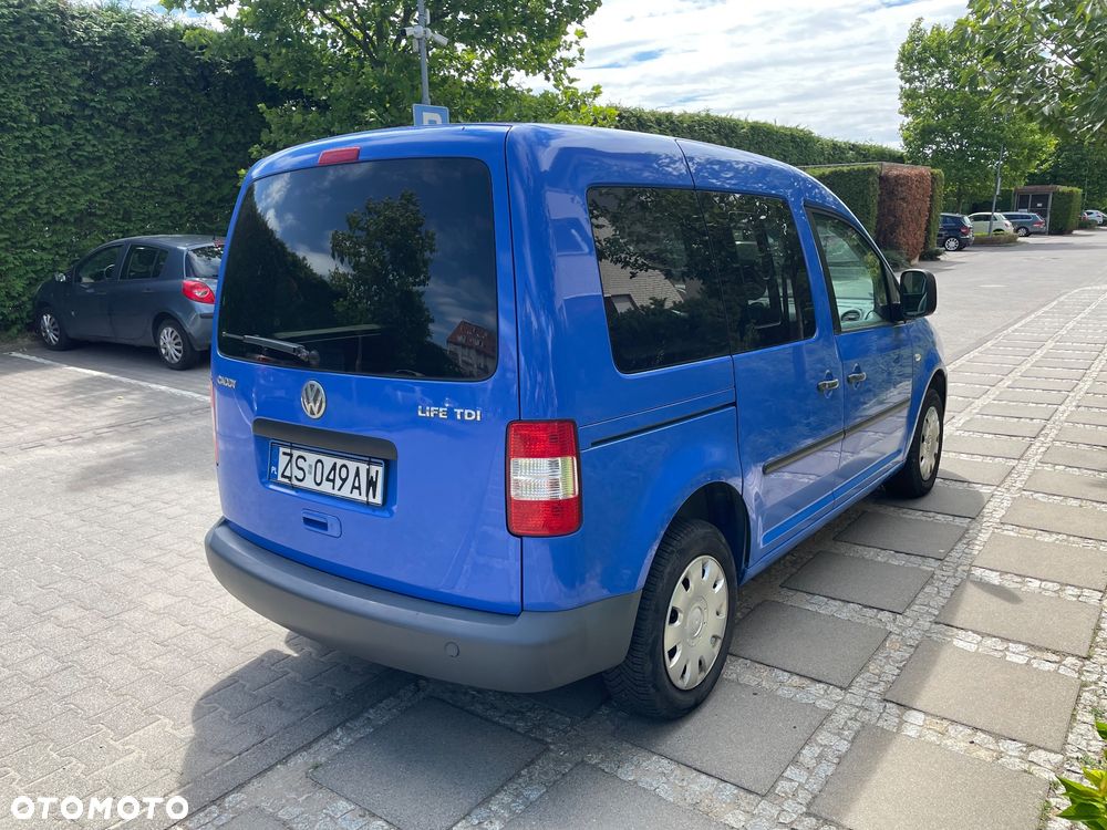 Volkswagen Caddy Mixt - 4