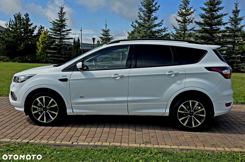 Ford Kuga 2.0 TDCi AWD ST-Line - 4