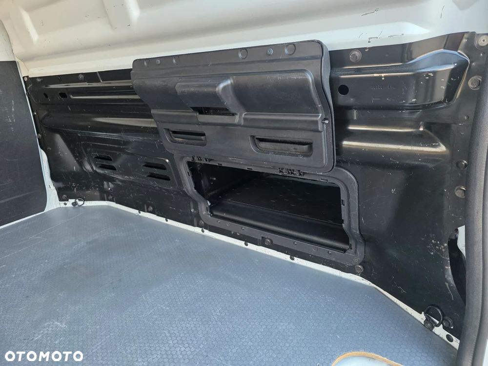 Fiat Talento trafic vivaro vat 23% klima Tempomat długi bez adblue jedna turbina - 21