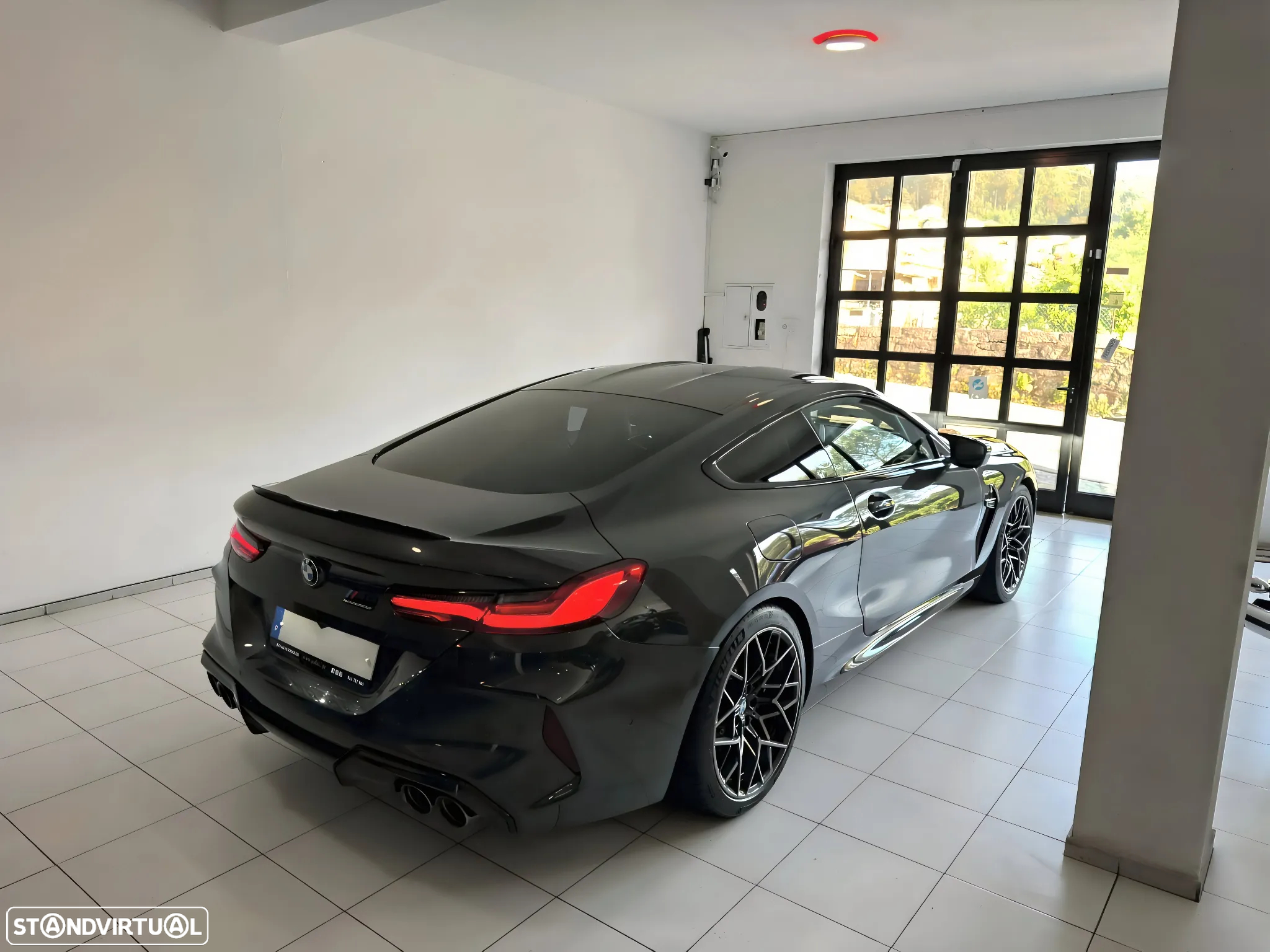 BMW M8 - 10