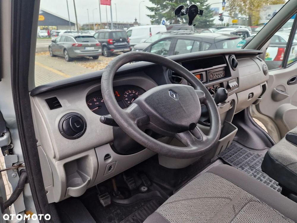Renault Master - 25