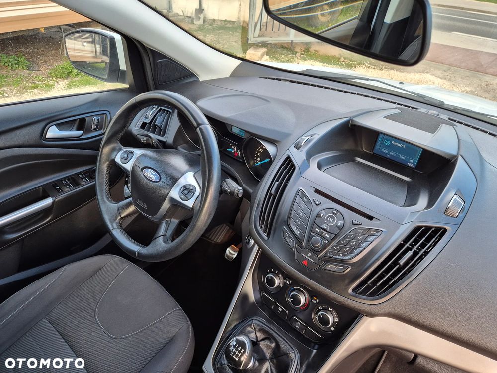 Ford Kuga 2.0 TDCi 2x4 Trend - 7