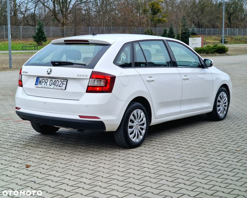 Skoda RAPID 1.4 TDI DPF Ambition - 6