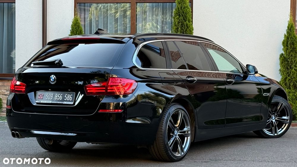 BMW Seria 5 525d Touring Modern Line - 4