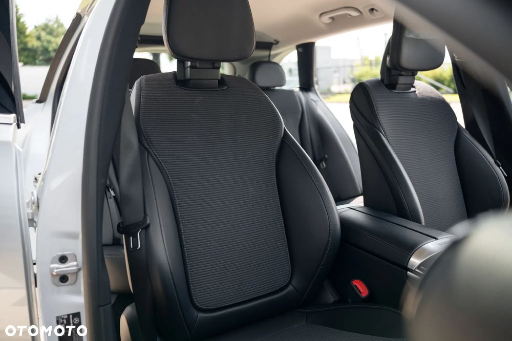 Mercedes-Benz Klasa C 220 d 9G-TRONIC - 12