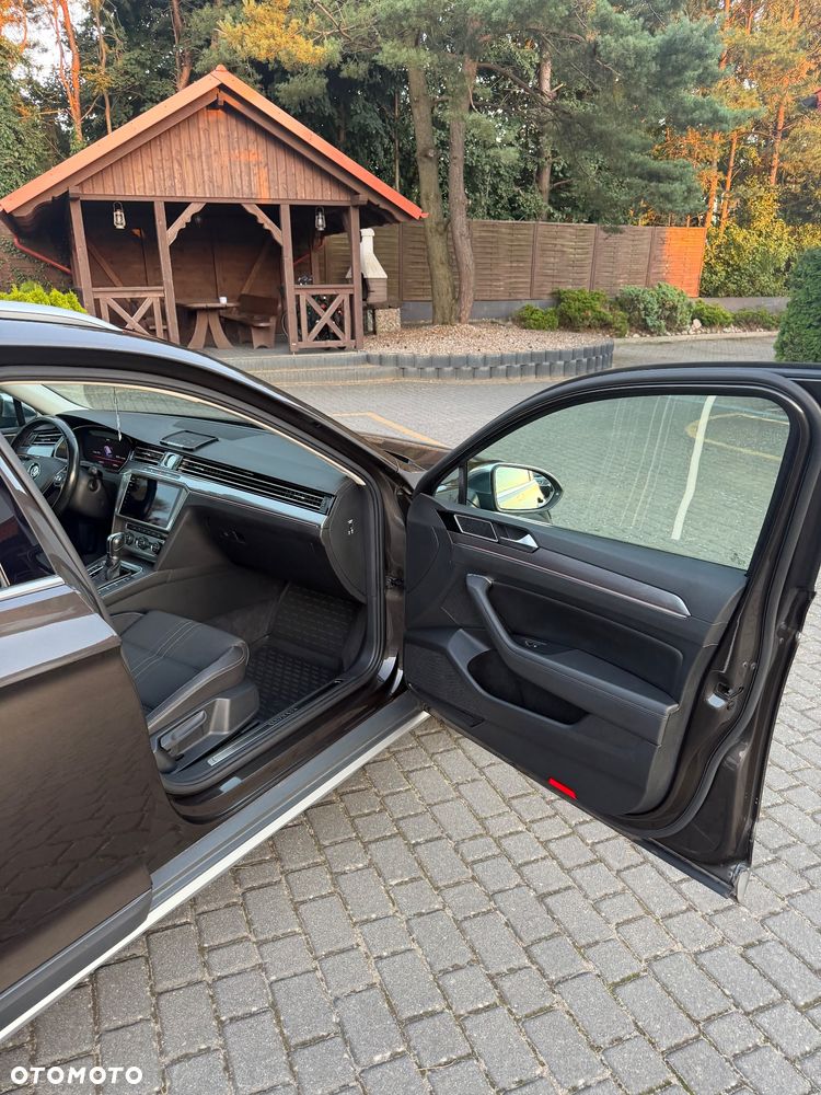 Volkswagen Passat Alltrack 2.0 TDI Bi-Turbo SCR 4Mot DSG - 28