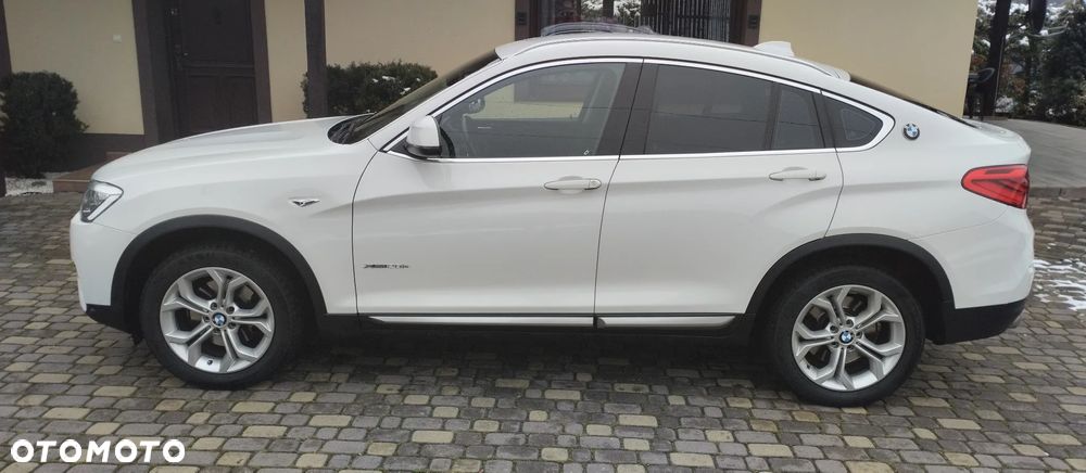 BMW X4 xDrive20i xLine - 1