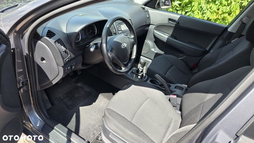 Hyundai i30 1.4 Edition Plus - 12